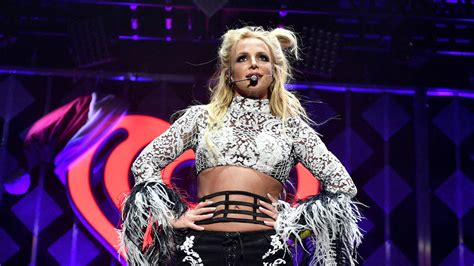 Britney Spears could make $100 million a year on。